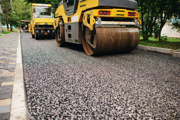 Best Professional Driveway Pavers  in East Patchogue, NY